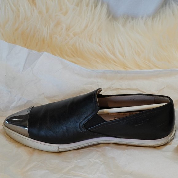 MiuMiu loafer metal cap toe - Picture 2 of 5